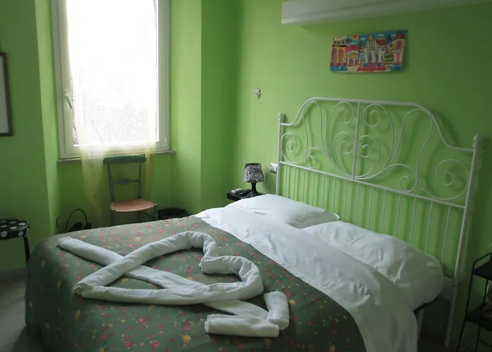 Casa Particular 25rooms Roma